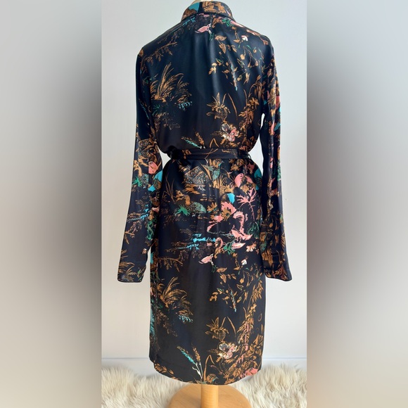 Aritzia Wilfred 100% Silk Pilier Kimono-Duster - Picture 3 of 6